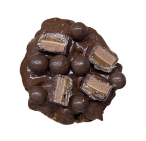 Chunky Mama Cookies: Mars bar & Maltesers Cookie