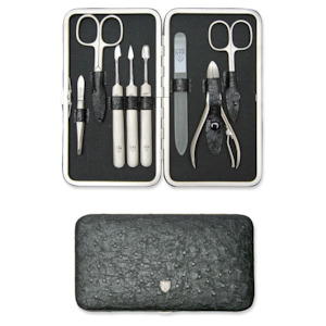 Three Swords 7802 Matt Plus Exclusive Manicure Set, Ostrich Effect