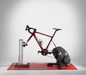 Elite Direto XR + Rizer Bundle