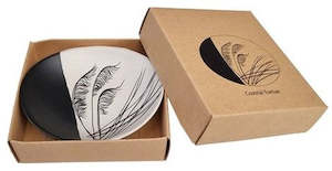 Tableware: Jo Luping Toetoe dish