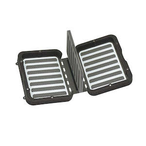 C And F Design: C&F Lightweight Fly Case with Midge Flip