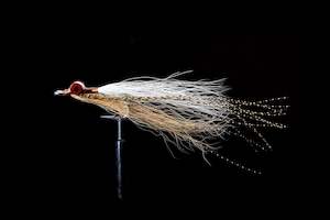Bucktail Clouser Tan/White Fishing Fly | Manic Fly Collection