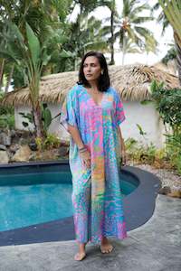 Sustainable Wear: Parrot Fish v Neck Kaftan