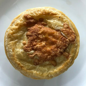 Products: Mince & Cheese Pie – Manly Park Kitchen