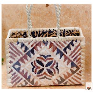 Frontpage: Tapa Laufala Bags