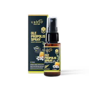 Propolis throat spray