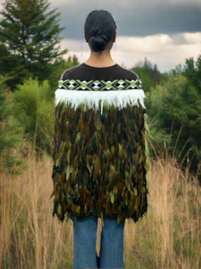 Korowai: Korowai Adult Half Length - Olive/Green