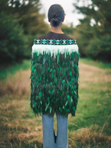 Korowai Adult Half Length - Green