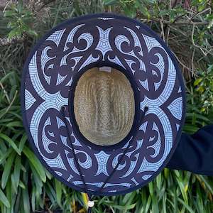 Hats Potae: Straw Hat with Maori Designs
