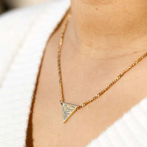 Easygift: Tapatoru Necklace