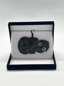 Tiki Side Hanging Pounamu Necklace