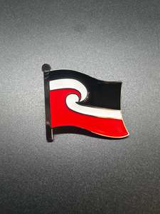 Cards And Packaging: Lapel Pin - Tino Rangatiratanga (Large)