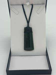 Gifts Under 21: Toki Pounamu Necklace