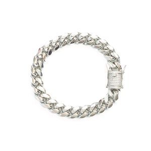 Products: Cuban Bracelet CZ Clasp – Silver