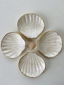 Products: Shell dish - Marigold and Amber