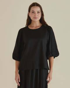 Betty Basic: Betty Basics Belize Blouse - Black