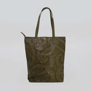 Moana Road Fendalton Tote Miriama Grace-Smith - Olive