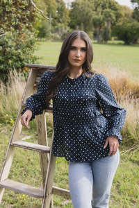 Seeking Lola Bonita Top L/S - Navy Spot