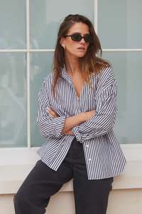 Stories be Told You got This Poplin Oversized Shirt - Black Stripe