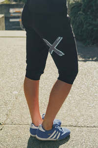 Homelee 3/4 Apartment Pants - Black with Marine Blue Shadow X