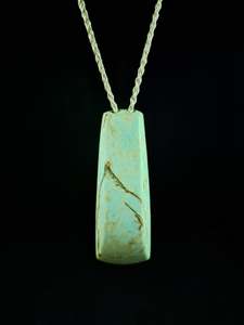 Pendants: Med. Toki Pounamu