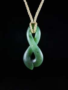 Pendants: Pikorua - Twist