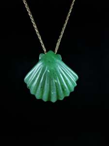 Pendants: Scallop Shell - Pounamu