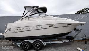 Boat Brokerage: Maxum 24ft Trailerable Weekend Cruiser