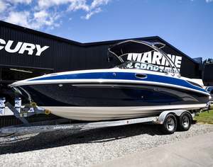 Boat Brokerage: Sea Ray 280 Sundeck - 2013 NZ New - Freshwater Use