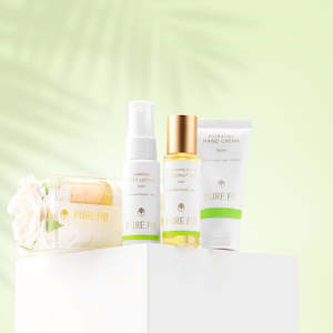 Pure Fiji Christmas Collection: PF- Xmas Spa Box Nourish-Mini-GFT XMAS