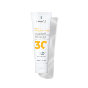 IS- Daily Prevention- TRAVEL SIZE- Pure Mineral Tinted Moisturizer SPF30- RET