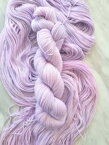 Frontpage: Mauve - Merino/Silk