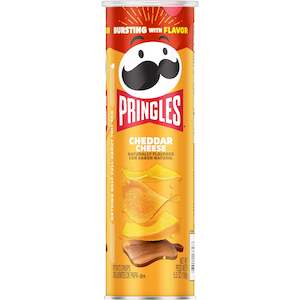 Pringles Cheddar Cheese Potato Crisps