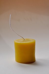 Beeswax Candle Small - Maruia River Retreat - Luxury Wellness Resort New Zealand
