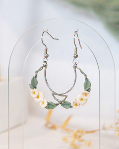 Ivory Ivy Earrings