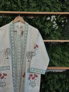 Clothing 1: Willow Robe: Pastels & Palms