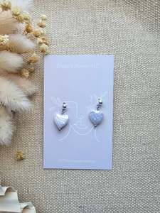 Freshwater Pearl heart stud silver