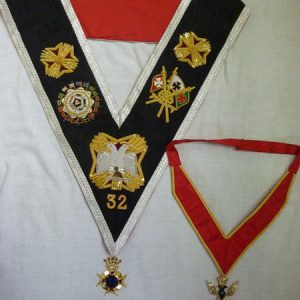 Products: RC – Collar- 31st Degree