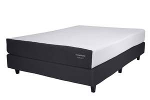 Base: Design Mobel Wool Base