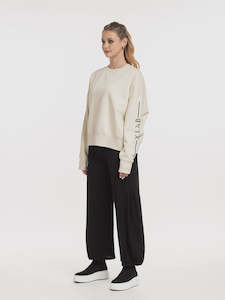 Basics: X LAB 542 Snow Fall Sweatshirt Ivory/Black Print