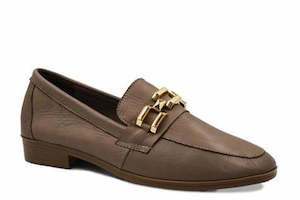 Brogue: Cabello Gyor Taupe Leather Brogue