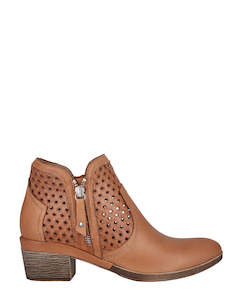 Cabello Barlow Tan Leather Ankle Boot