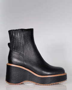 Minx Tokyo Black/Tan Leather Ankle Boot