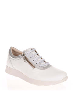Pitillos 10424 White Leather Sneaker