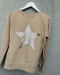 Casual: Sophie Moran Sequin Star Beige Sweatshirt