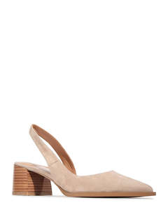 Mid Heels: EOS Aura Nude Leather Classic Court