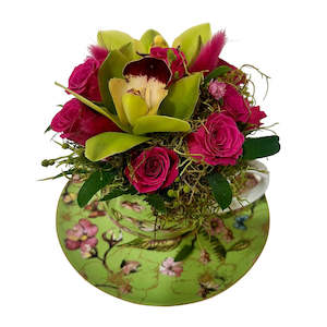 Arrangements: Pretty Teacup