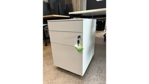 Clearance 1: Moby Metal Mobile Pedestal - Run Out / Stock Clearance