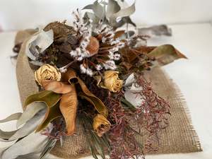 Dried Florals Hessian Wrapped