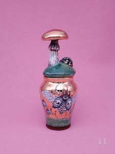 Studio Strays Wildlings: Gold Cap